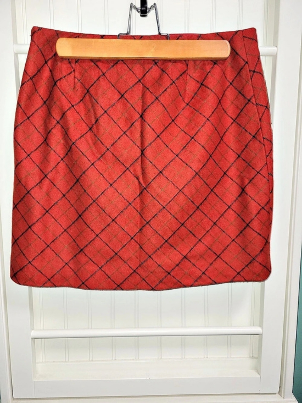 J.Crew 2004 Vintage Plaid Wool Mini Skirt in Red & Black Size 4